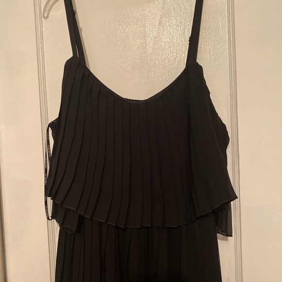 Forever 21 Black Dress - Picture 2 of 3